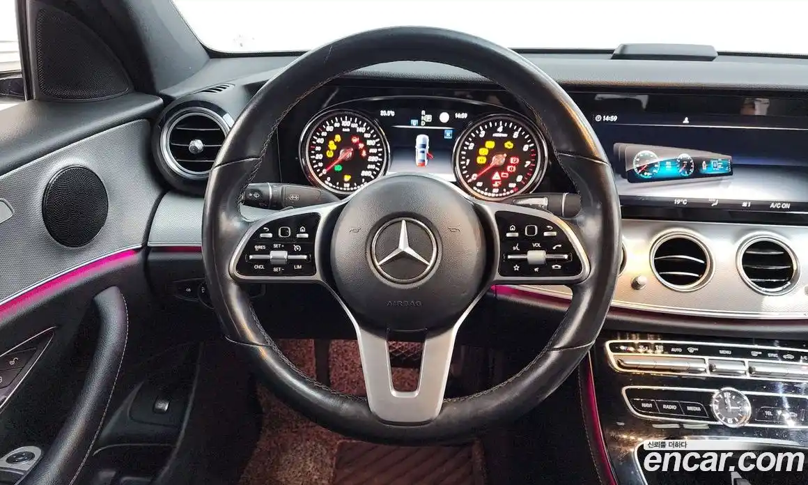 Mercedes-Benz E-Class 2018 2.0 автомат (гидро), фото 19