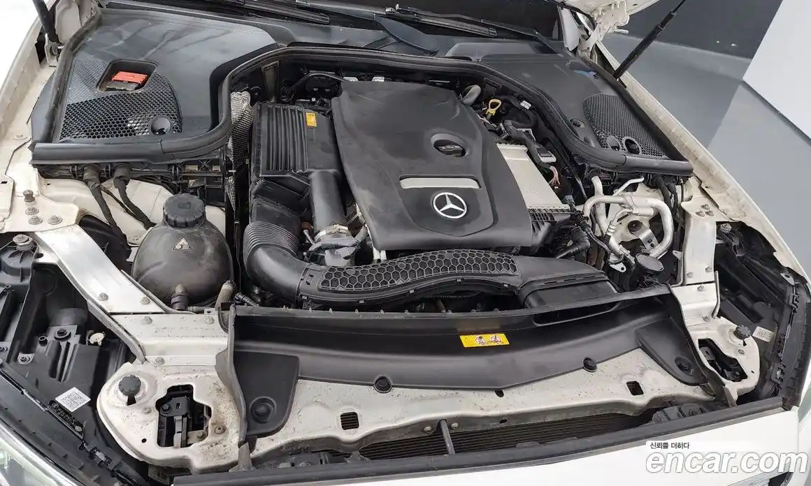 Mercedes-Benz E-Class 2018 2.0 автомат (гидро), фото 6