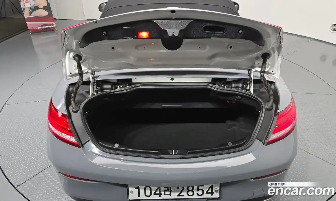 Mercedes-Benz C-Class 2017 2.0 автомат (гидро), фото 20