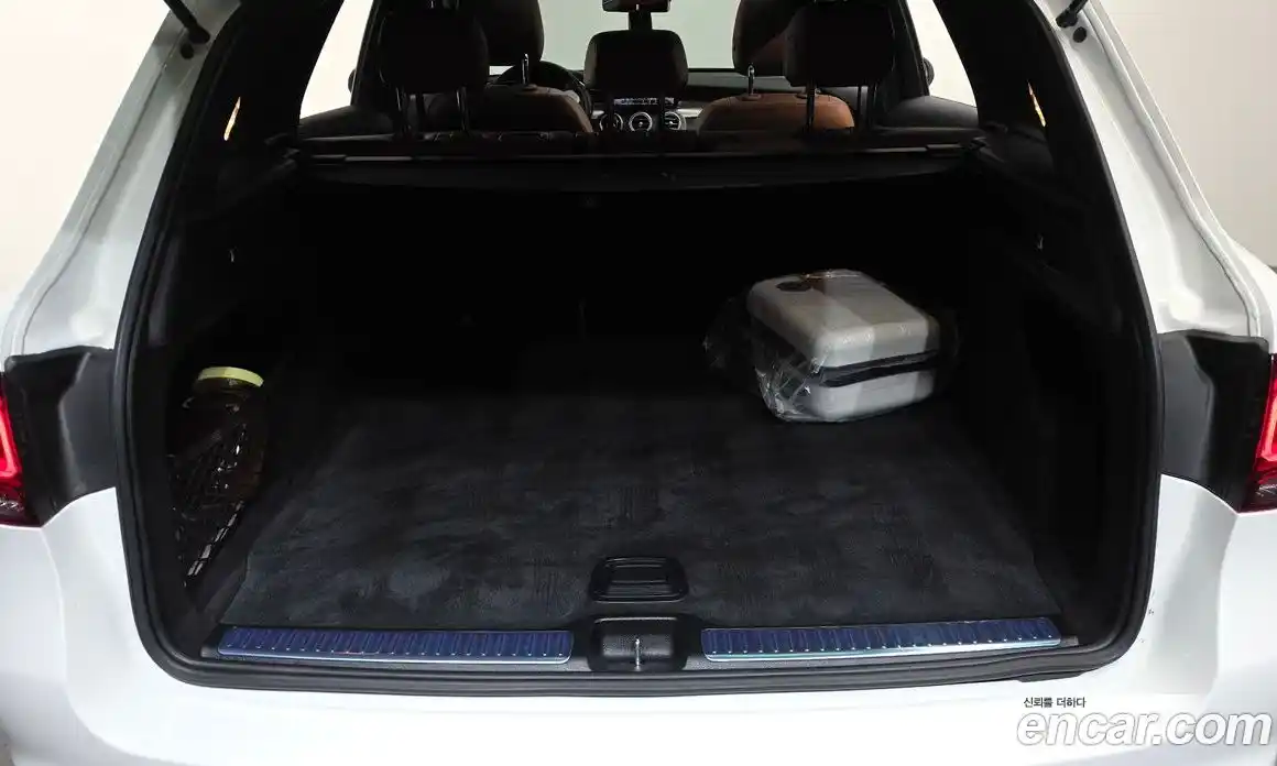 Mercedes-Benz GLC-Class 2022 2.0 гидро, фото 19