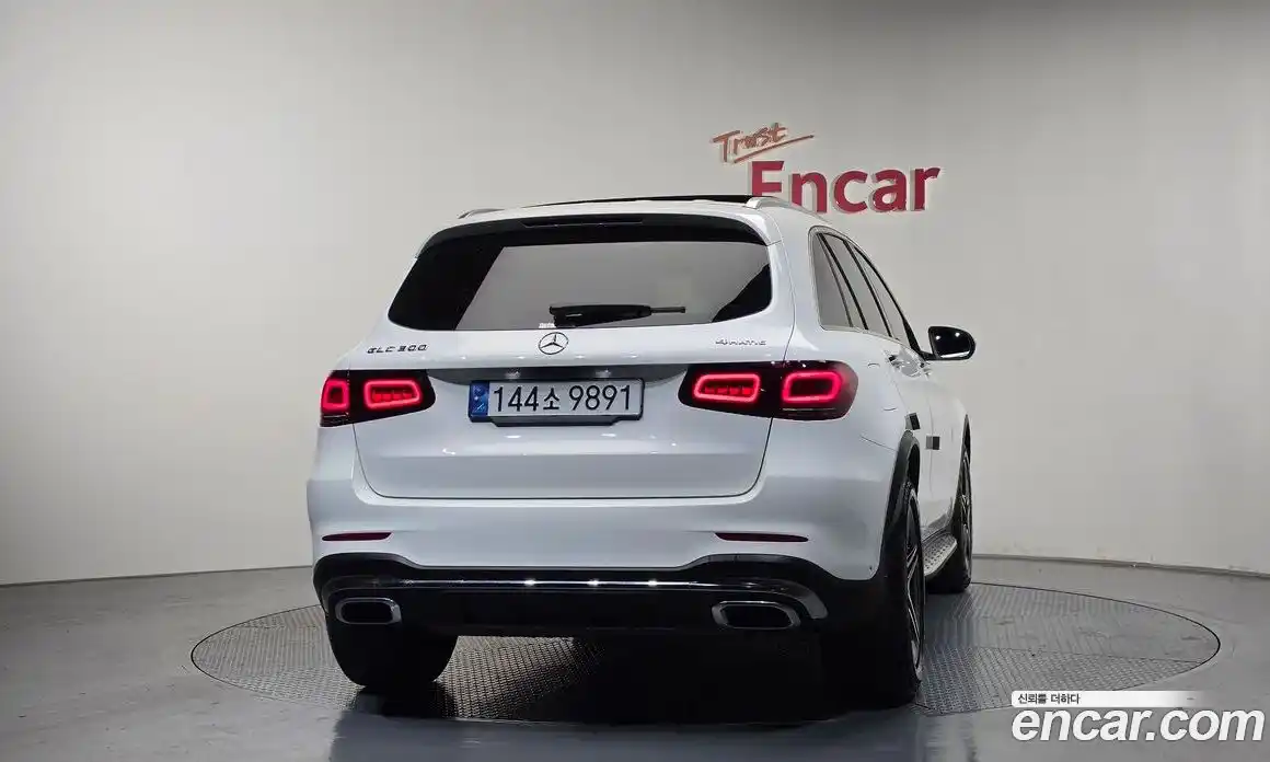 Mercedes-Benz GLC-Class 2022 2.0 гидро, фото 4