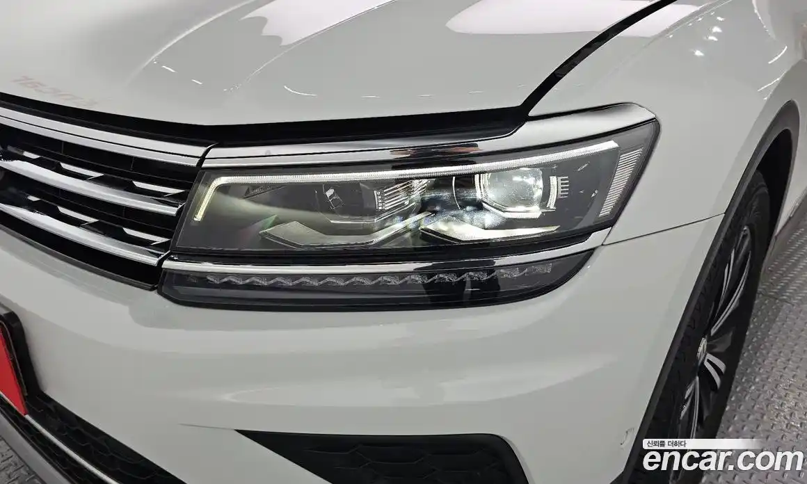 Volkswagen Tiguan 2020 2.0 автомат (гидро), фото 8