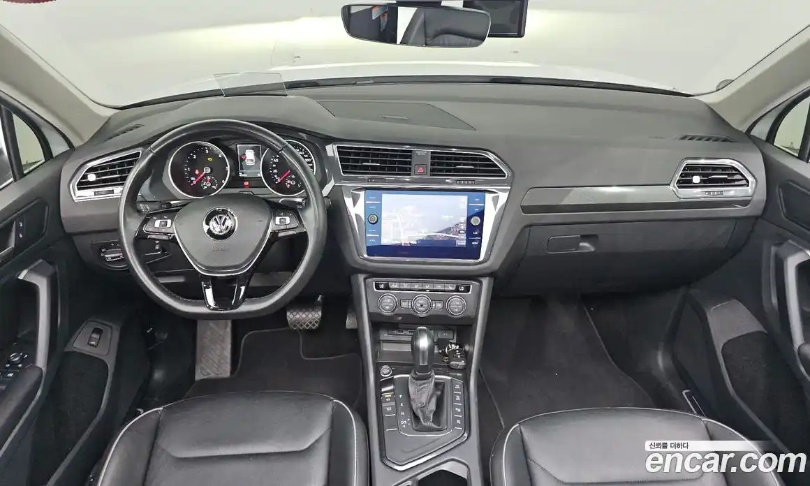 Volkswagen Tiguan 2020 2.0 автомат (гидро), фото 10