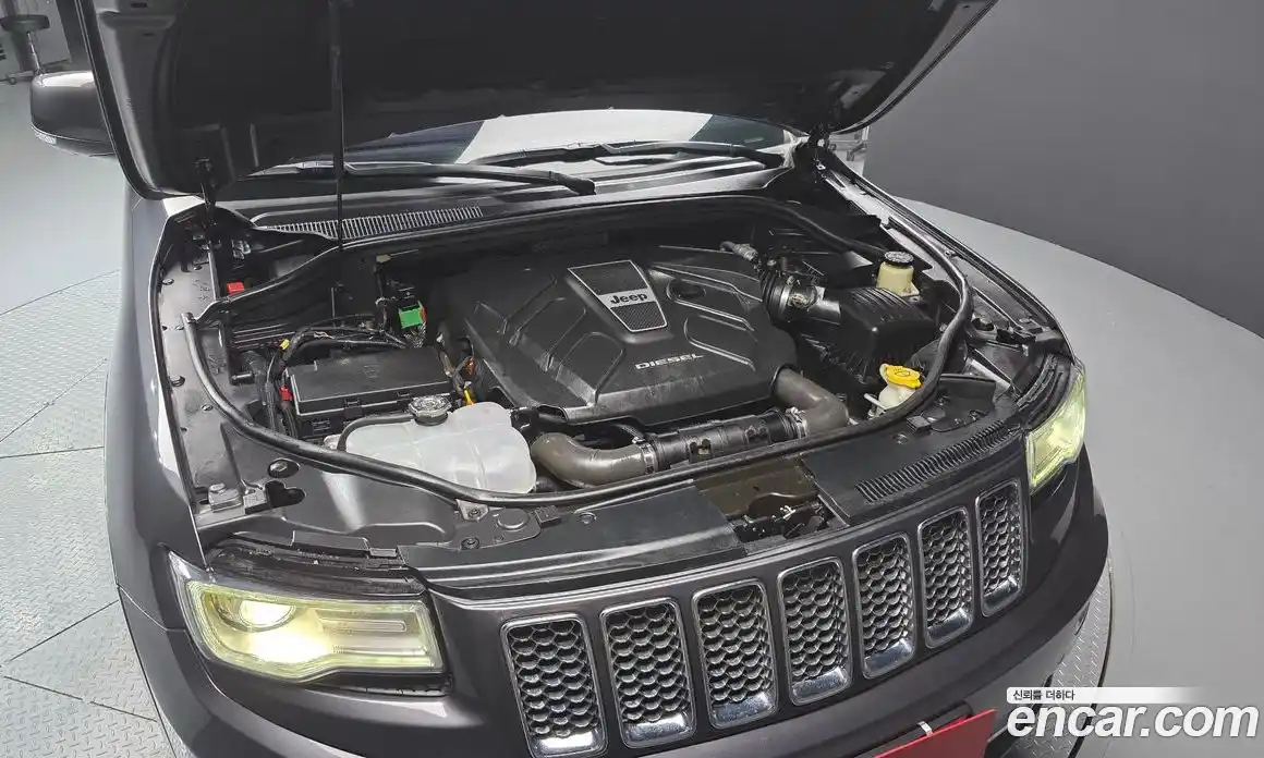 Jeep Cherokee 2015 3.0 автомат (гидро), фото 6