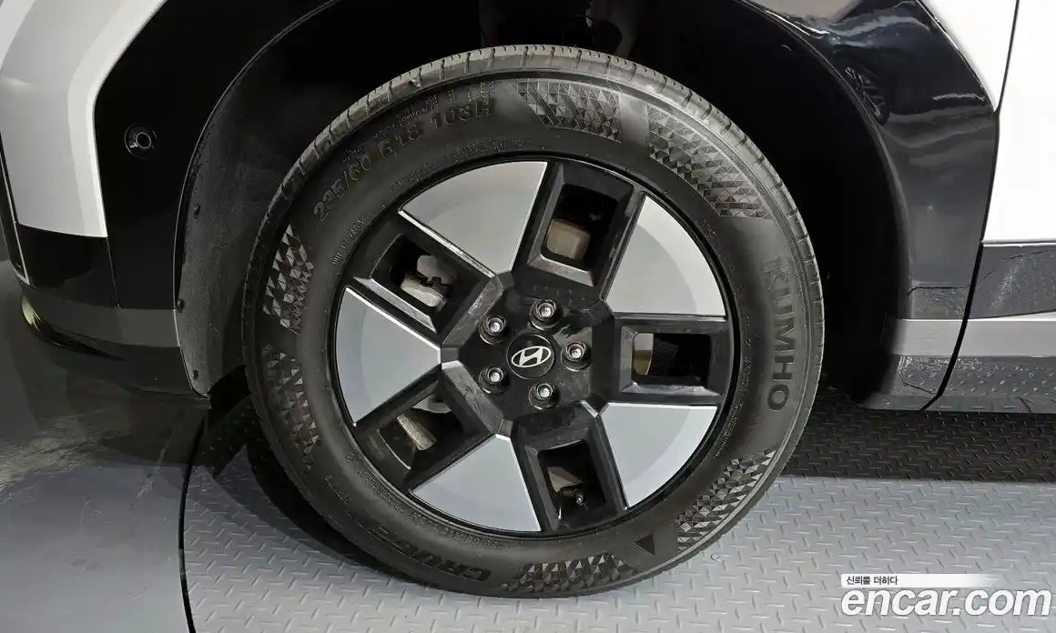 Hyundai Santa Fe 2024 1.6 гидро, фото 5