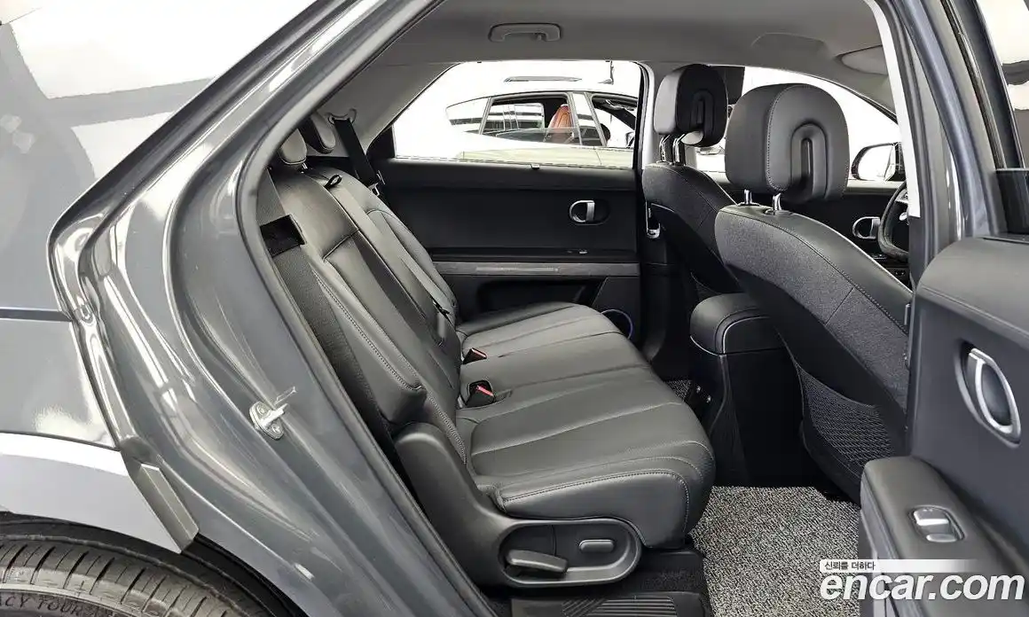 Hyundai Ioniq 5 2023 0.1 гидро, фото 12