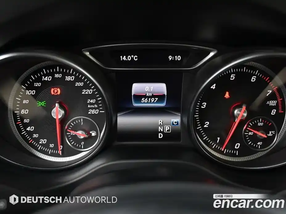 Mercedes-Benz GLA-Class 2018 2.0 гидро, фото 11