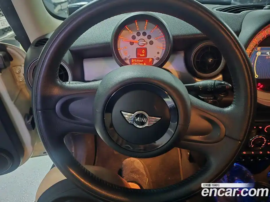 Mini Cooper 2013 2.0 автомат (гидро), фото 10