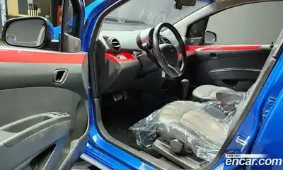 Chevrolet Spark 2011 1.0 автомат (гидро), миниатюра 10