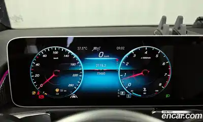 Mercedes-Benz GLB-Class 2020 2.0 гидро, миниатюра 11