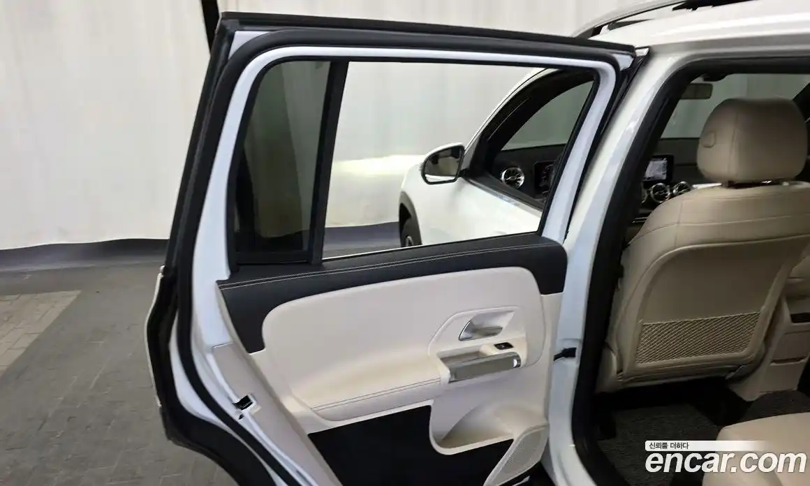 Mercedes-Benz GLB-Class 2020 2.0 гидро, фото 15