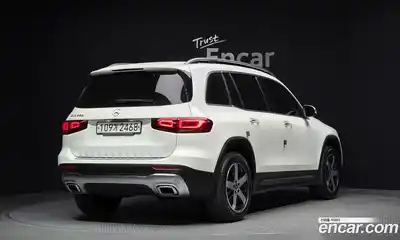 Mercedes-Benz GLB-Class 2020 2.0 гидро, миниатюра 2