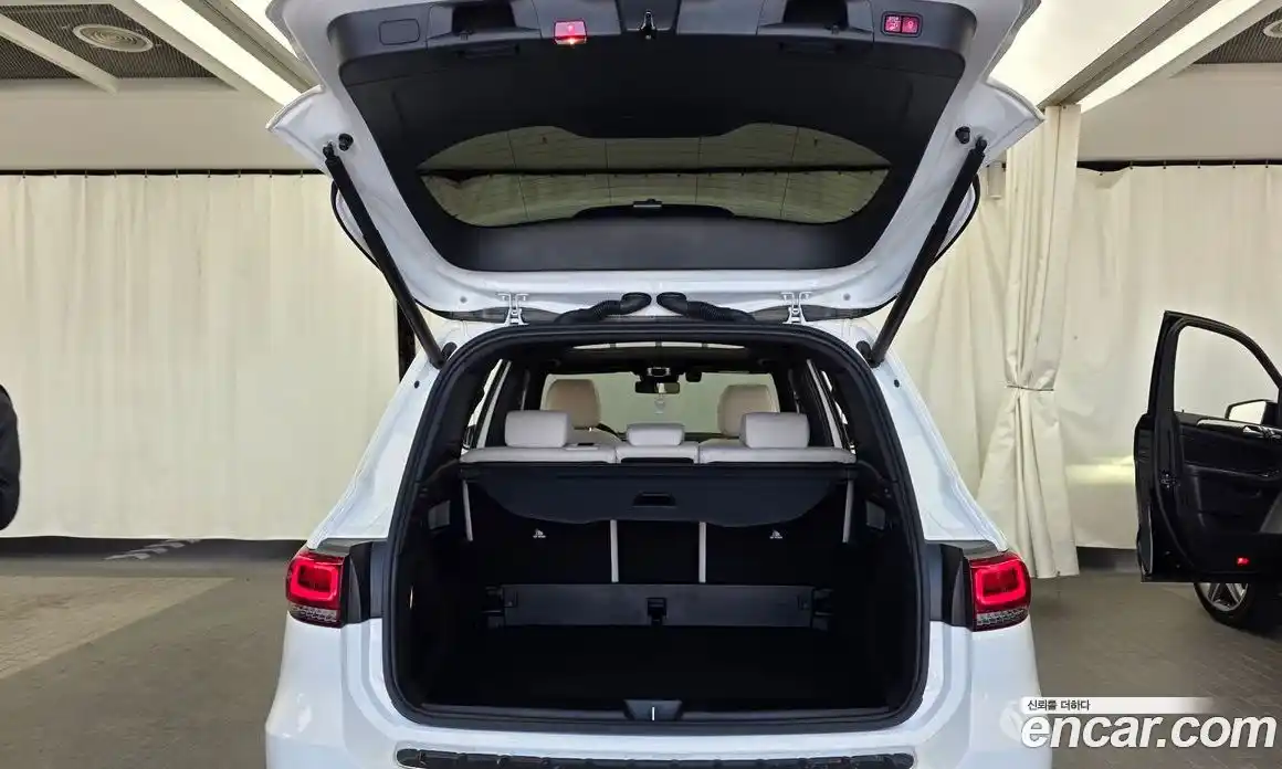 Mercedes-Benz GLB-Class 2020 2.0 гидро, фото 26