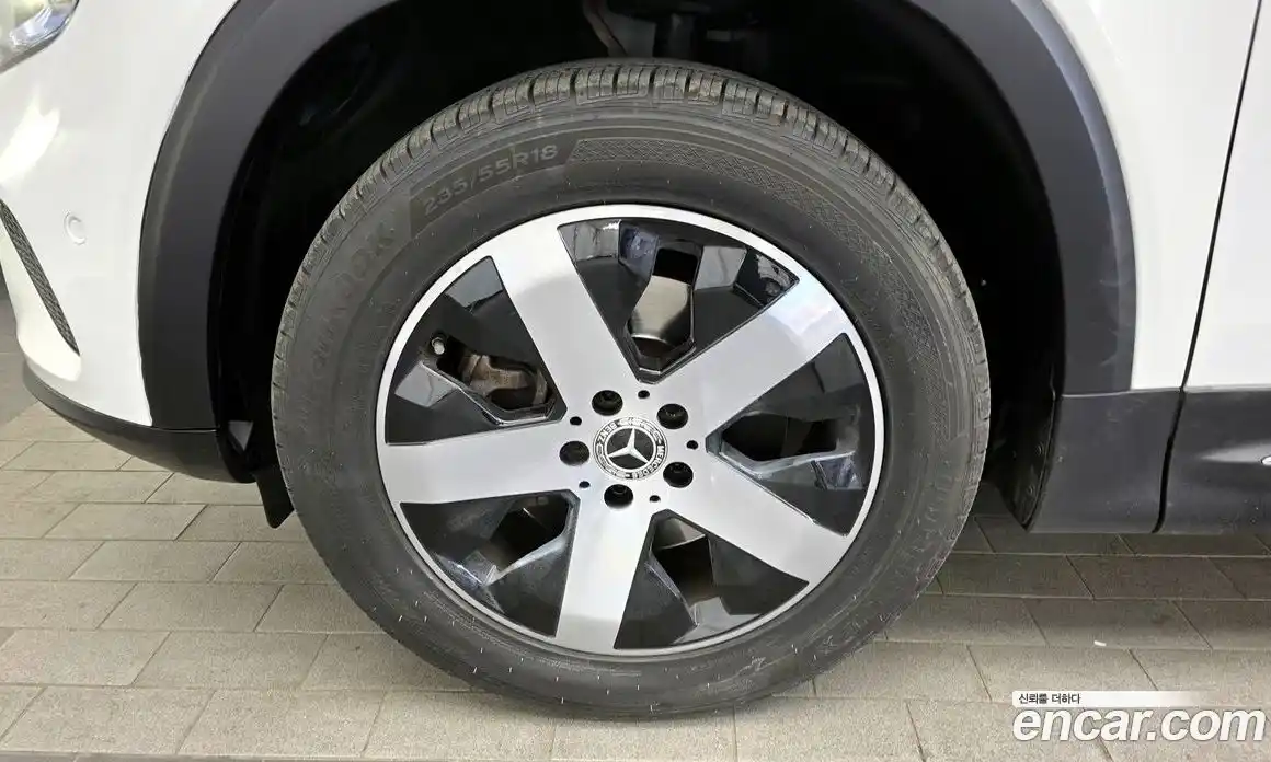 Mercedes-Benz GLB-Class 2020 2.0 гидро, фото 5