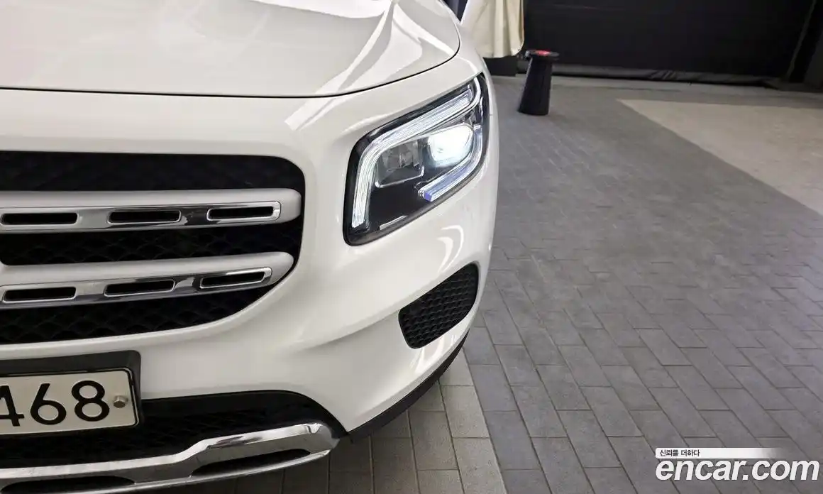 Mercedes-Benz GLB-Class 2020 2.0 гидро, фото 8