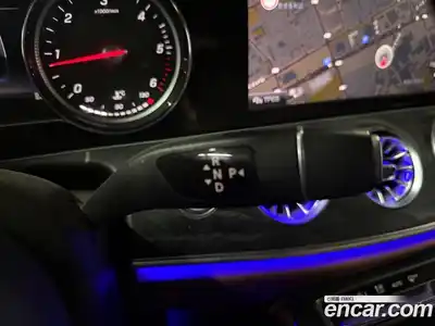 Mercedes-Benz E-Class 2019 1.9 автомат (гидро), миниатюра 9