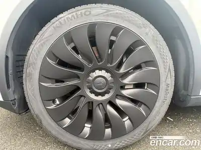Tesla Model Y 2023 гидро, миниатюра 8