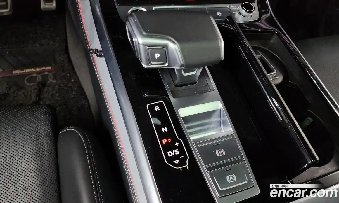 Audi Q7 2021 3.0 автомат (гидро), фото 9