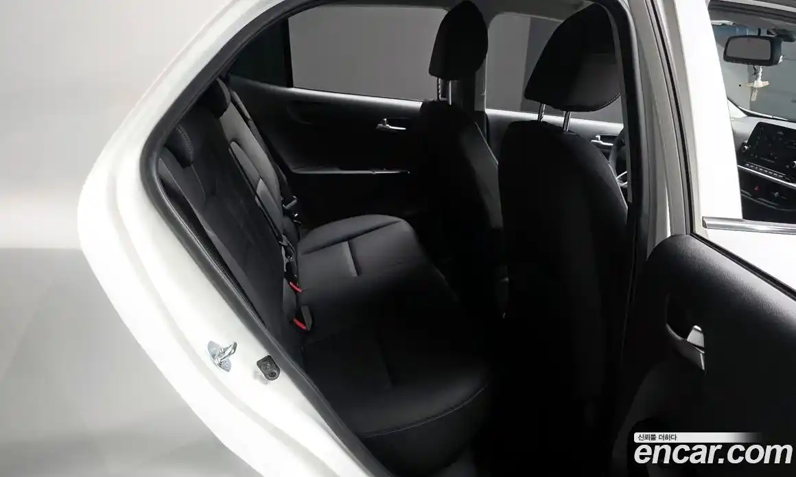 Kia Morning 2024 1.0 гидро, фото 12