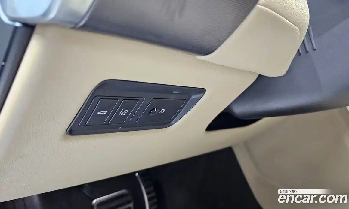 Land Rover Range Rover Sport 2017 3.0 автомат (гидро), фото 14
