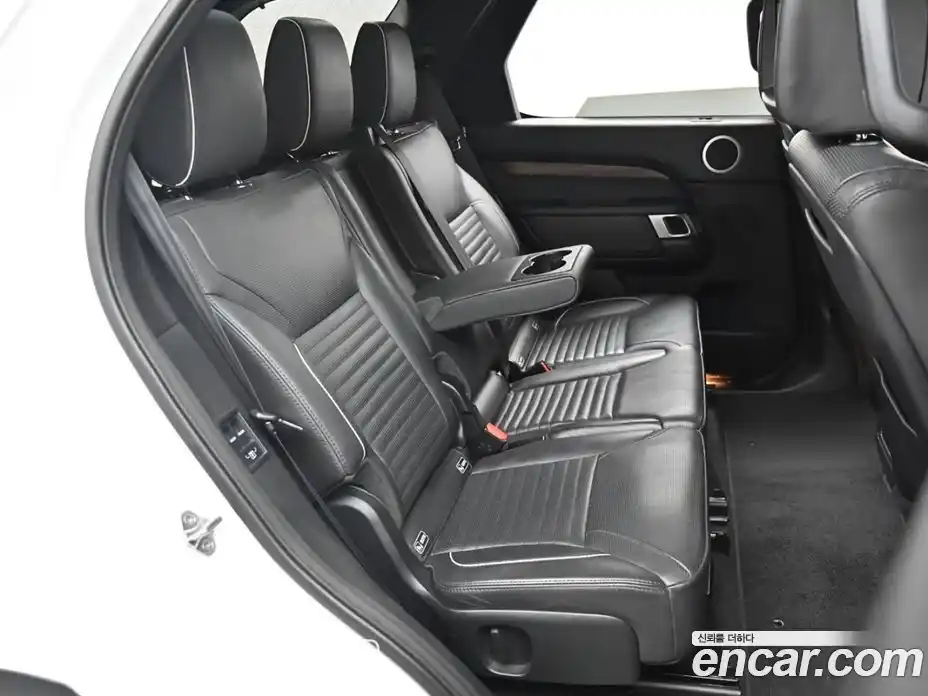 Land Rover Discovery 2017 3.0 автомат (гидро), фото 12