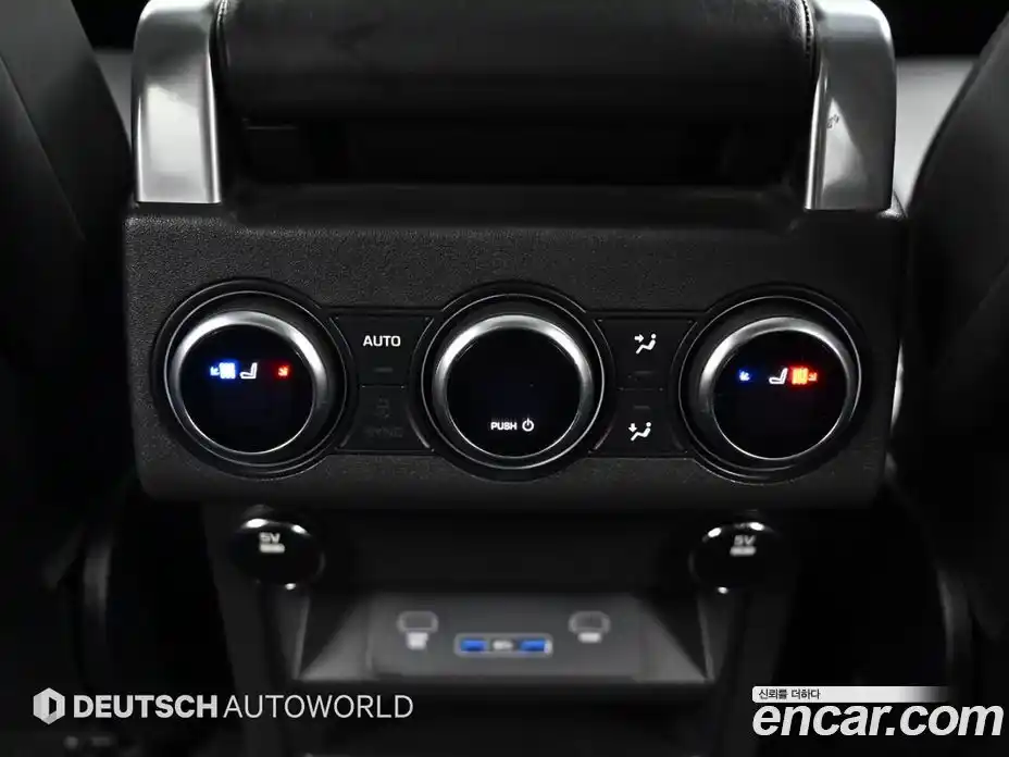 Land Rover Discovery 2017 3.0 автомат (гидро), фото 16