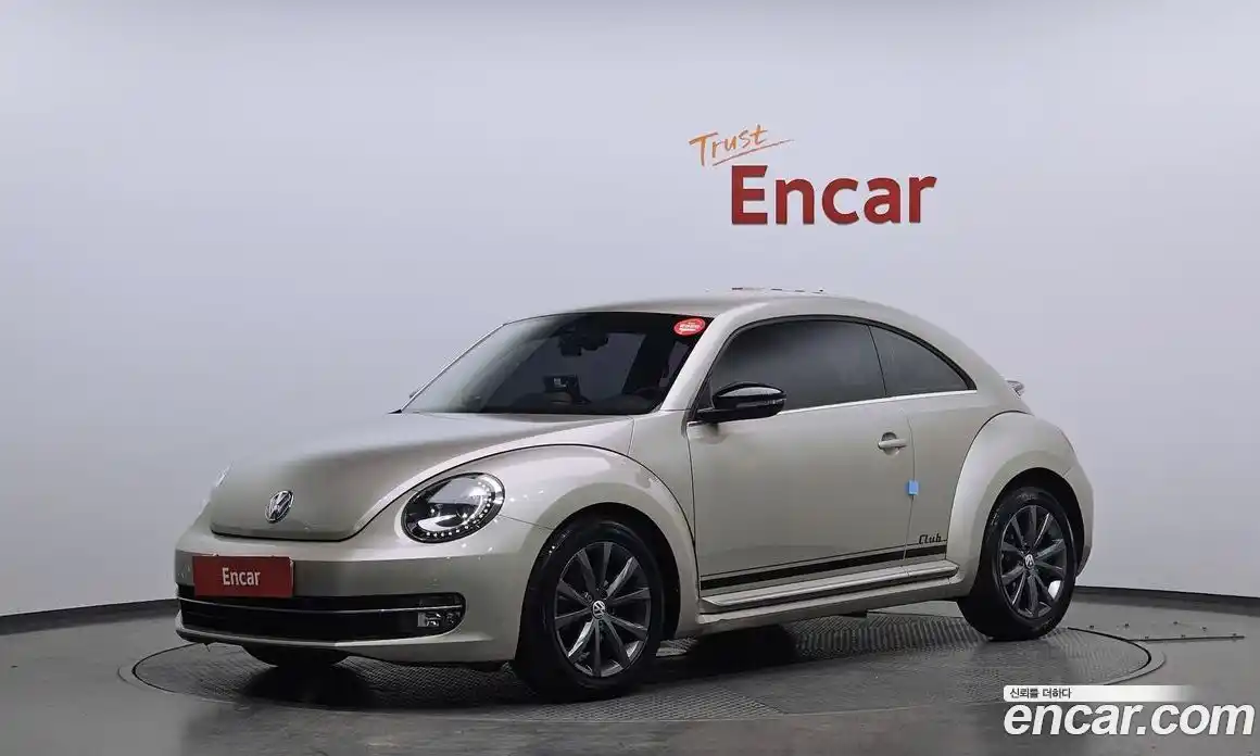 Volkswagen Beatle 2015 2.0 автомат (гидро), фото 1 Volkswagen Beatle 2015 2.0 автомат (гидро), фото 1