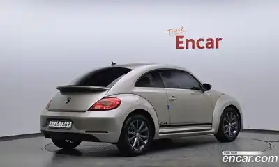 Volkswagen Beatle 2015 2.0 автомат (гидро), миниатюра 2 Volkswagen Beatle 2015 2.0 автомат (гидро), миниатюра 2