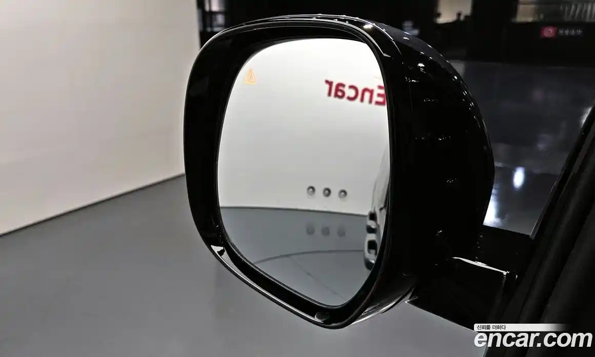 Hyundai Staria 2023 2.2 гидро, фото 19