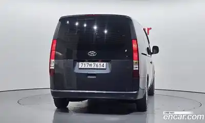 Hyundai Staria 2023 2.2 гидро, миниатюра 4