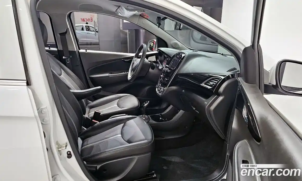Chevrolet Spark 2021 1.0 гидро, фото 16