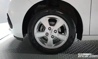 Chevrolet Spark 2017 1.0 гидро, миниатюра 7