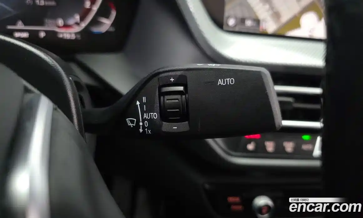 BMW 2-Series 2024 2.0 гидро, фото 25