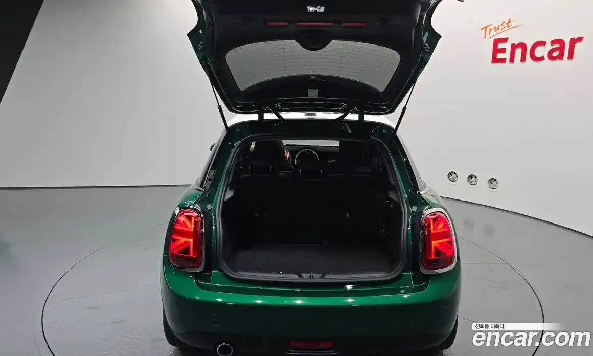 Mini Cooper 2021 1.5 автомат (гидро), фото 26