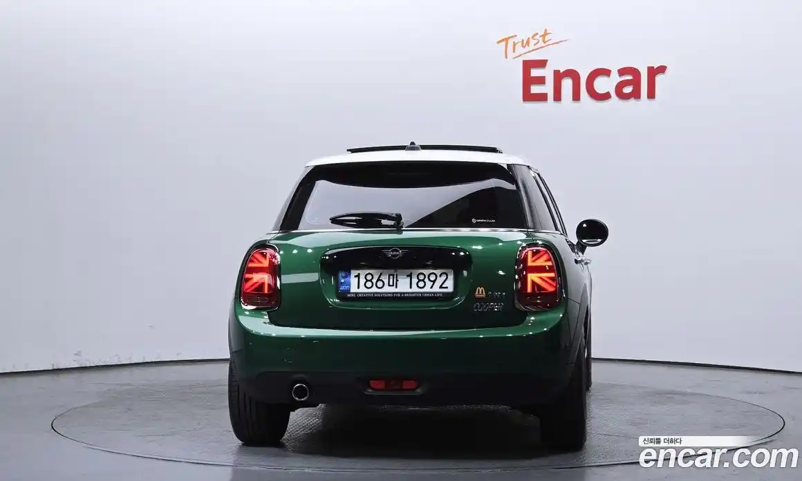 Mini Cooper 2021 1.5 автомат (гидро), фото 4