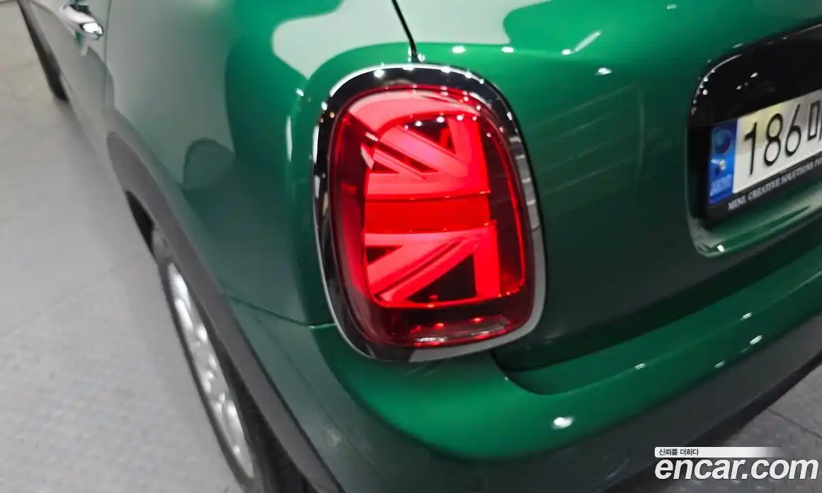 Mini Cooper 2021 1.5 автомат (гидро), фото 9