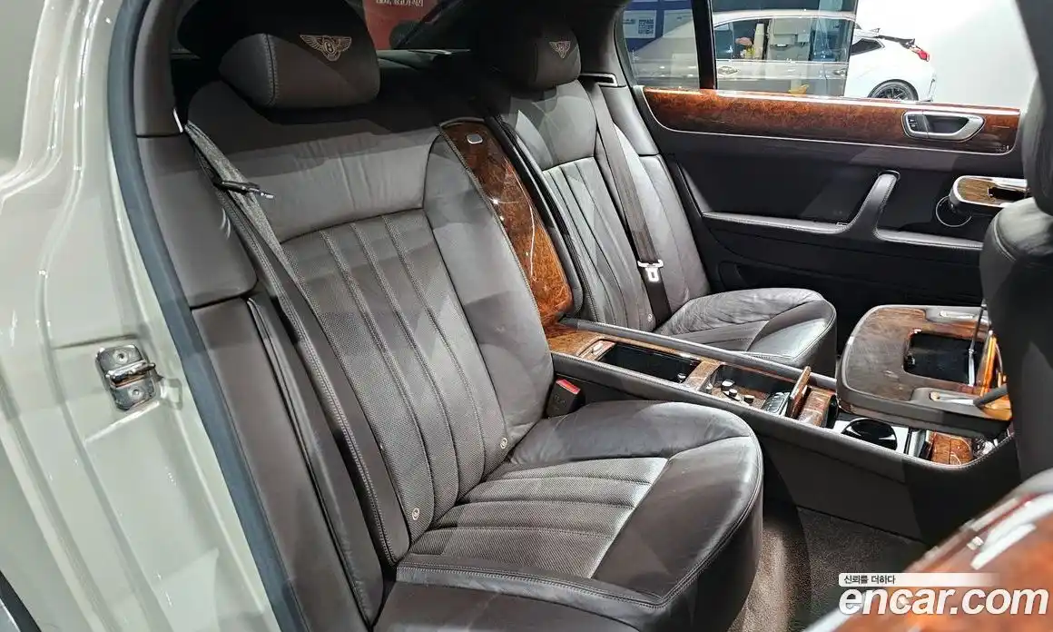 Bentley Flying Spur 2011 6.0 гидро, фото 13