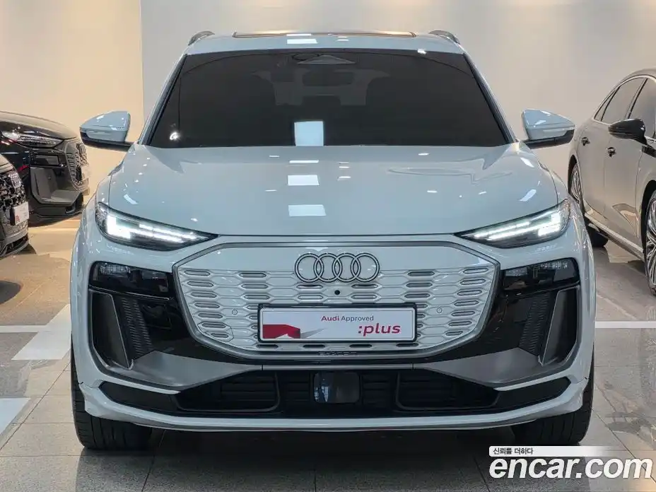 Audi Q6 e-tron 2025 автомат (гидро), фото 3