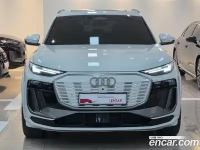 Audi Q6 e-tron 2025 автомат (гидро), миниатюра 3