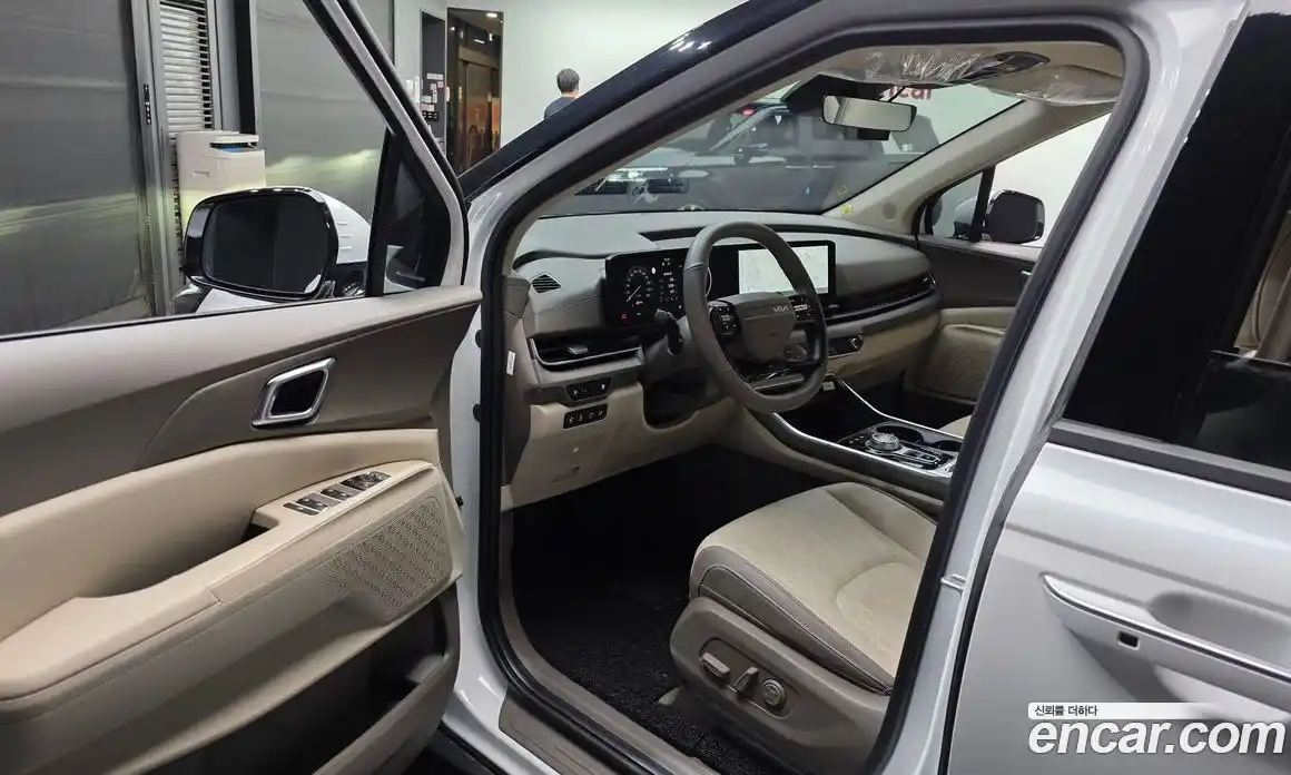 Kia Carnival 2025 2.2 автомат (гидро), фото 13