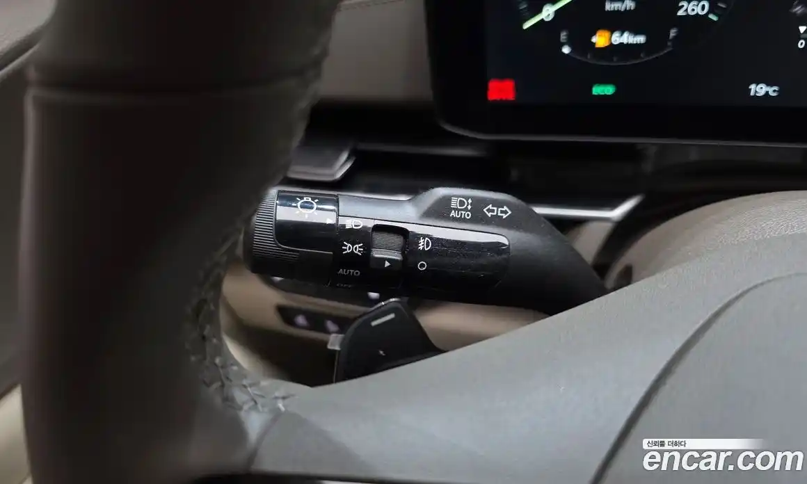 Kia Carnival 2025 2.2 автомат (гидро), фото 34