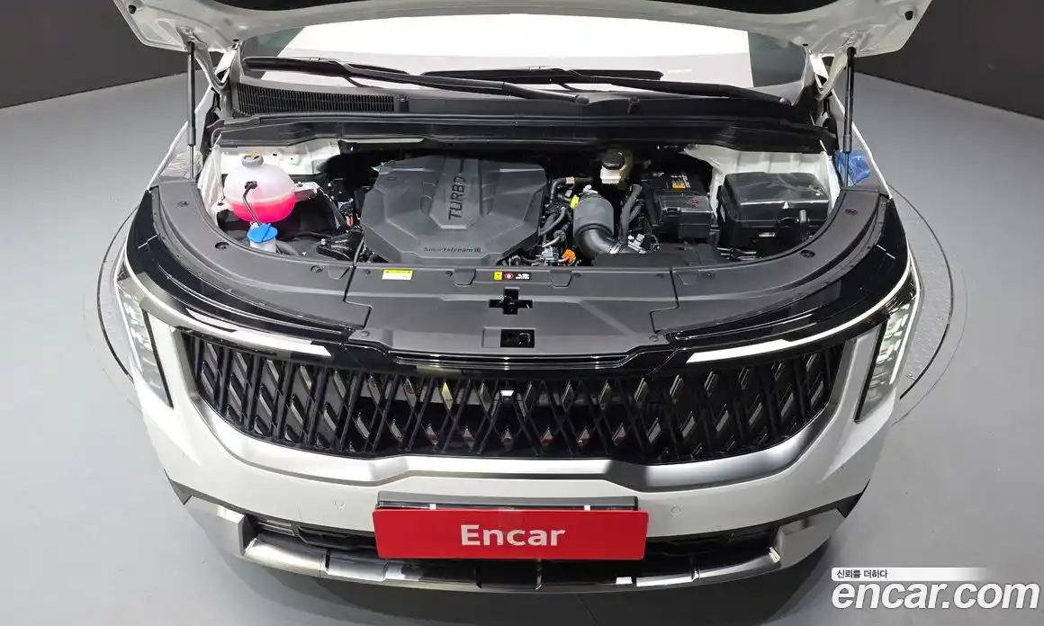 Kia Carnival 2025 2.2 автомат (гидро), фото 6