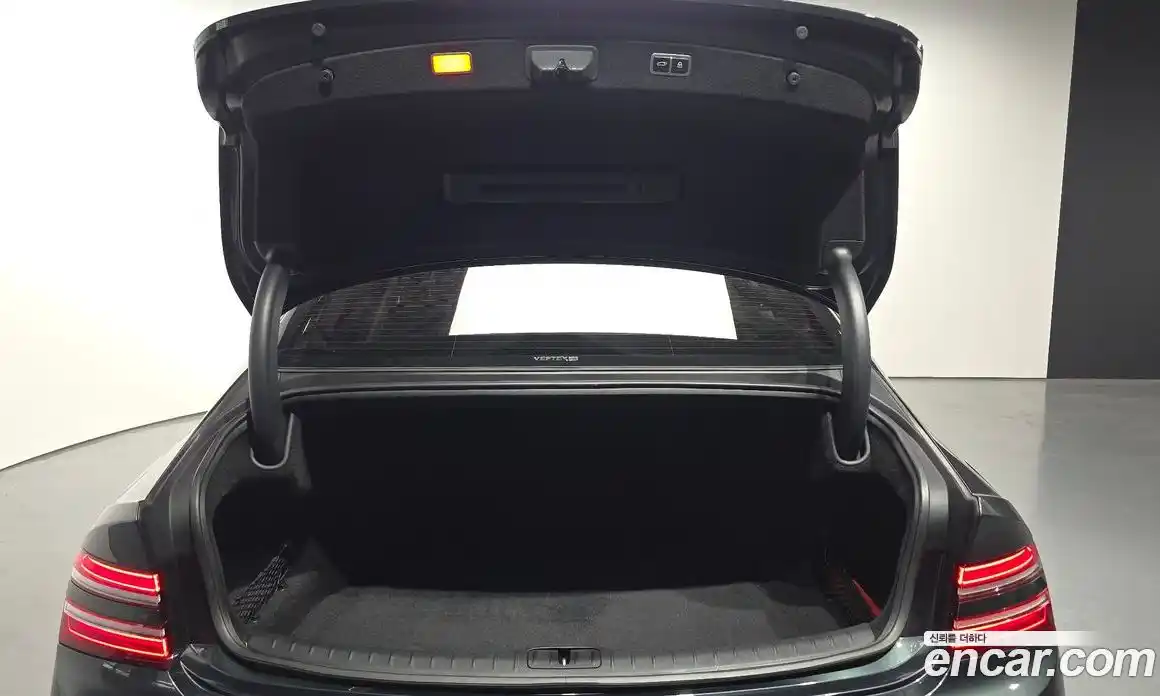 Genesis G80 2024 2.5 автомат (гидро), фото 20