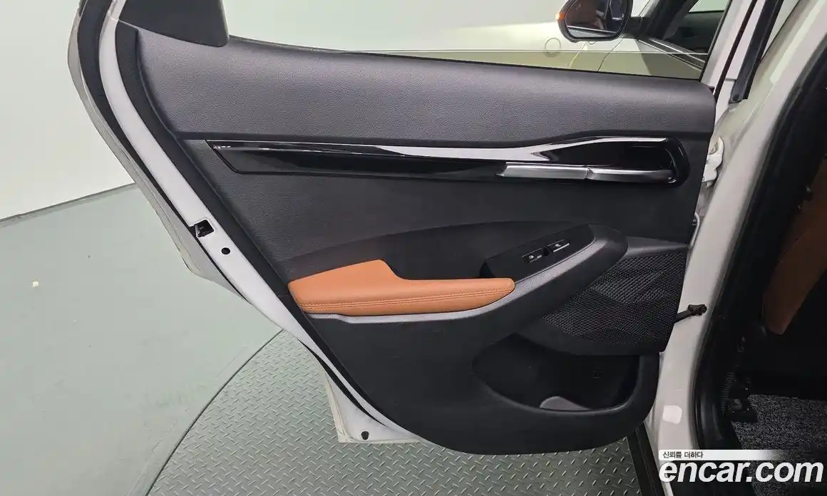 Kia Seltos 2023 1.6 автомат (гидро), фото 15