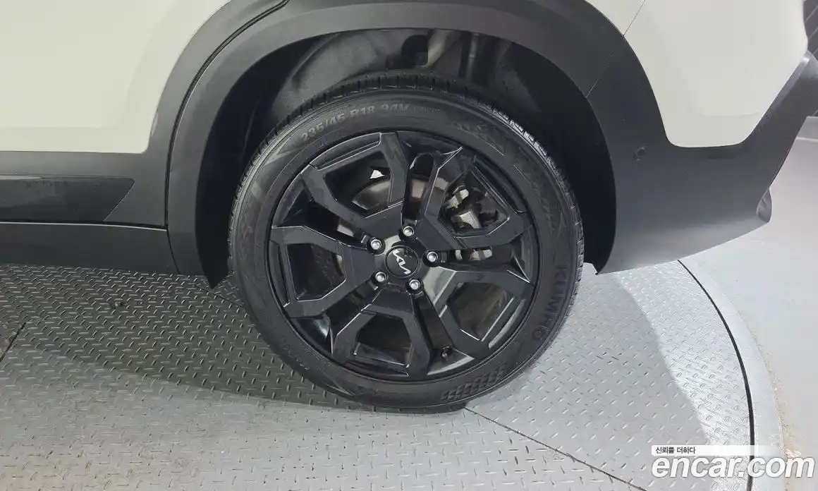 Kia Seltos 2023 1.6 автомат (гидро), фото 7