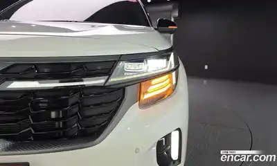Kia Seltos 2023 1.6 автомат (гидро), миниатюра 8