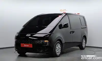 Hyundai Staria, 2025, 3 761 км