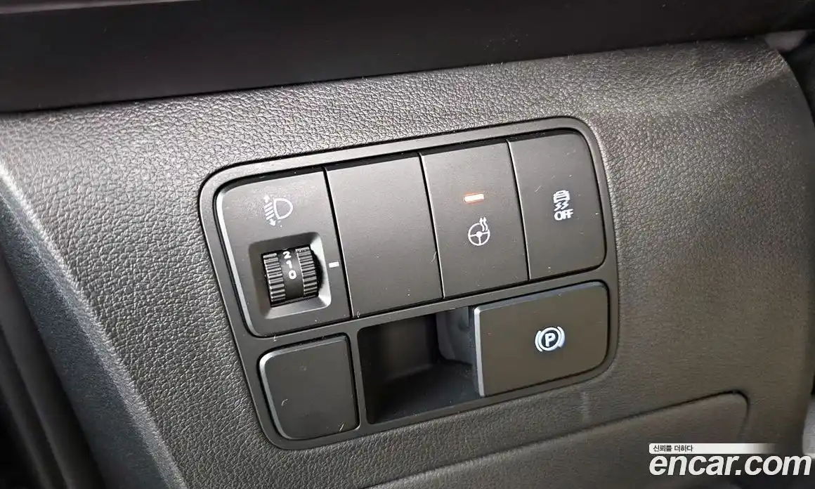 Hyundai Staria 2025 3.5 автомат (гидро), фото 19
