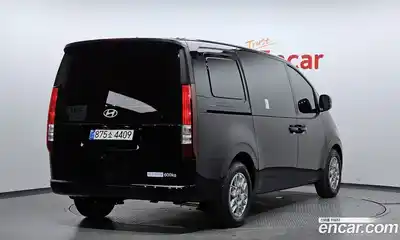 Hyundai Staria 2025 3.5 автомат (гидро), миниатюра 2