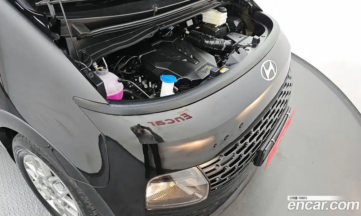 Hyundai Staria 2025 3.5 автомат (гидро), фото 6